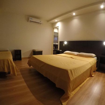 Hotel Riviera 코르도바 외부 사진